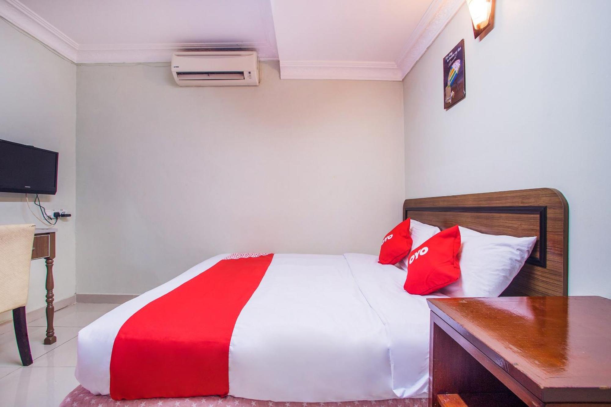 Hotel Super Oyo 89363 Casavilla